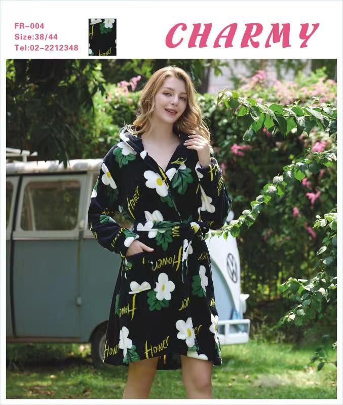 روب فرو قصير charmy